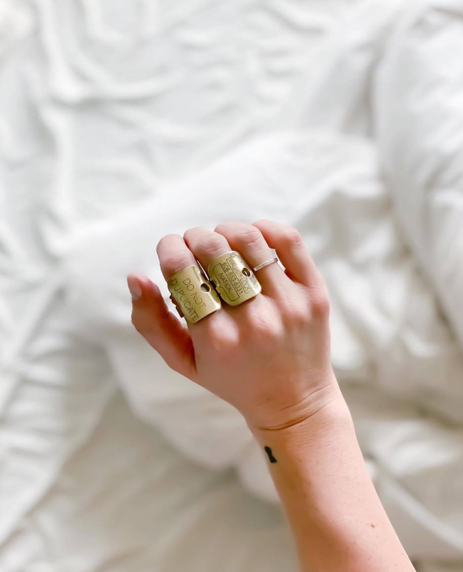 Confidence Collection Rings