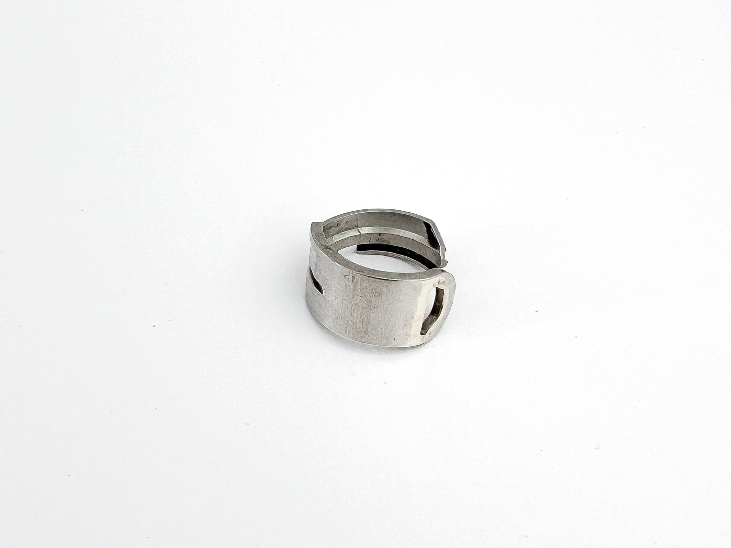 Blank 'Control Key' JoJo Ring