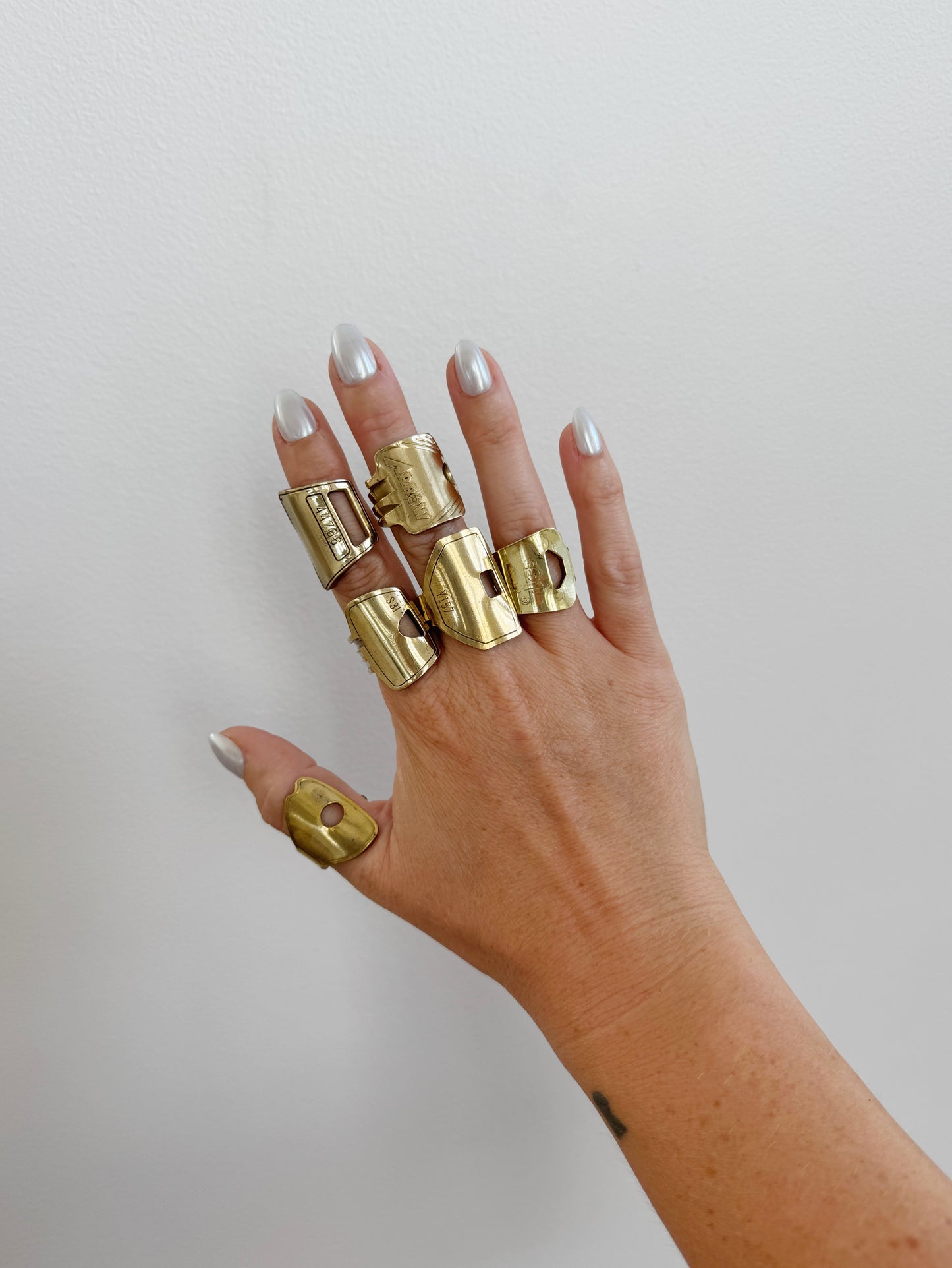 Confidence Collection Rings