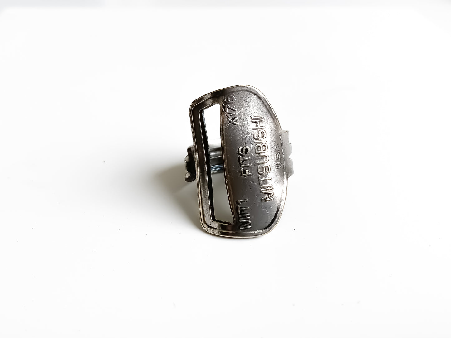 'Fits Mitsubishi' JoJo Ring