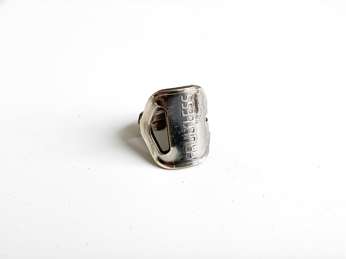 'Faultless' JoJo Ring